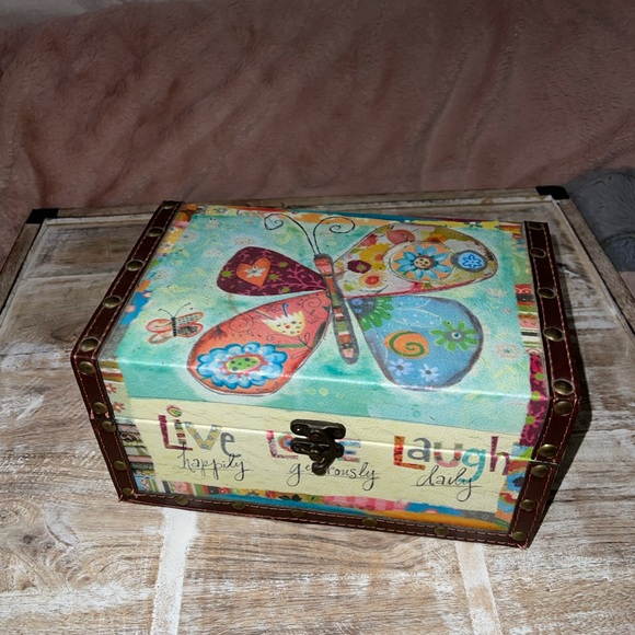 Boho Live Love Laugh Jewelry Box - Picture 1 of 9